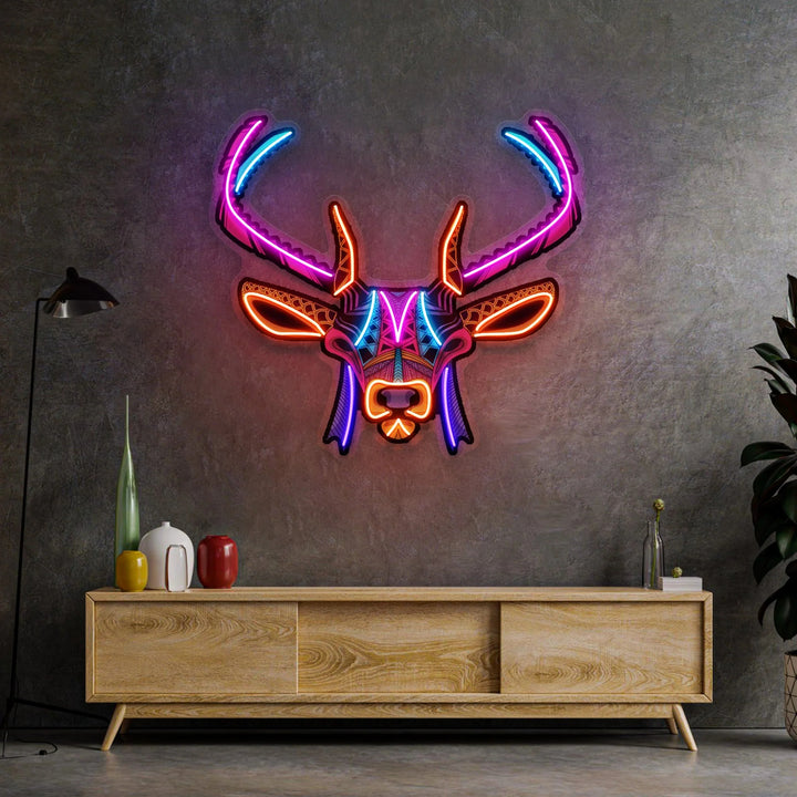 Enseigne néon LED tête de cerf multicolore en situation